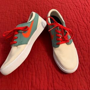 Authentic RARE Nike RM SB Zoom Stefan Janoski “Sage Fire” Canvas Men's Size 7